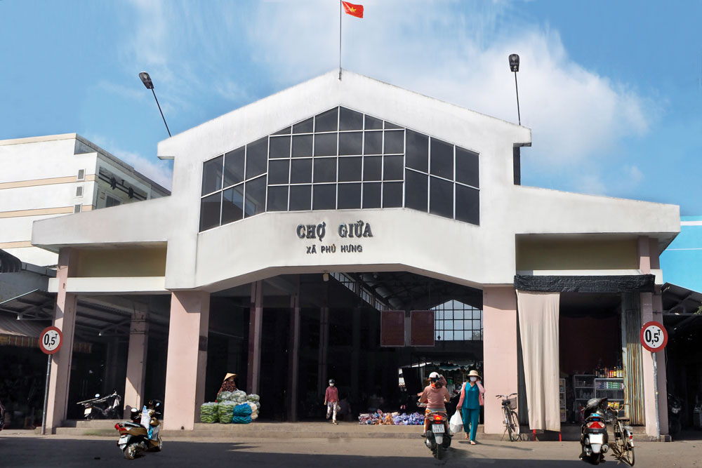CHO-GIUA CHO-GIUA